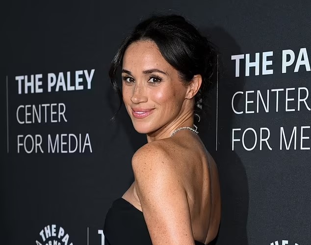 Meghan Markle shkëlqen në gala-n e Paley Honors