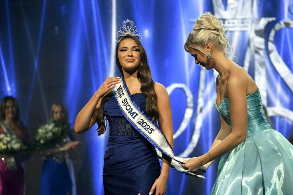 “Miss Finlandës 2025” me origjinë nga Kosova i hiqet kurora pas një gjesti racist