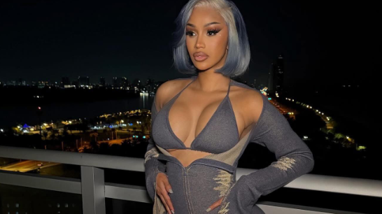 Pamja e re e Cardi B ndez rrjetin – elegancë, stil dhe vetëbesim
