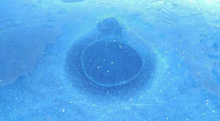 Zbulim tronditës në akull…