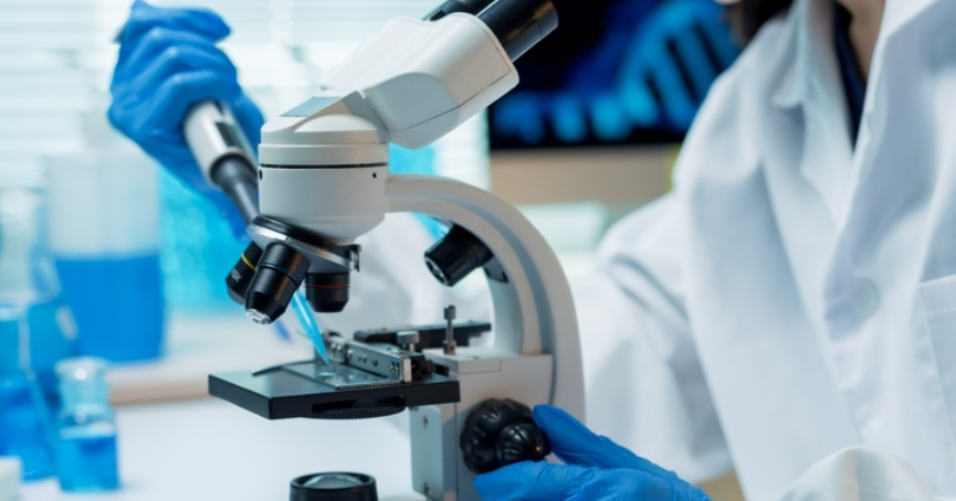 Një vaksinë universale kundër ftohjes, gripit dhe COVID-it