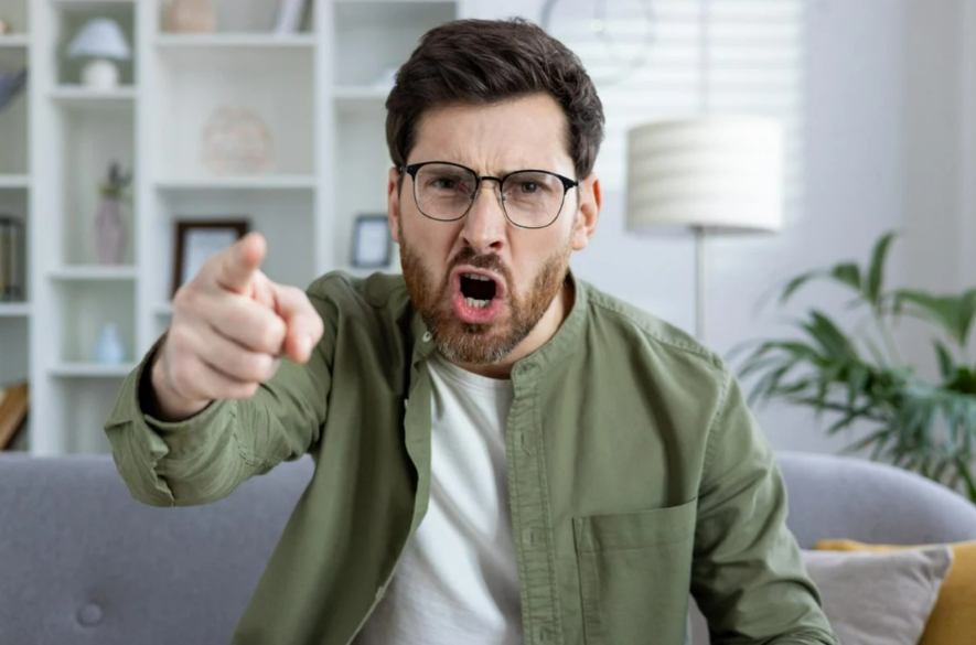 A janë njerëzit natyrshëm të dhunshëm? Studimi i ri sfidon bindjet e vjetra