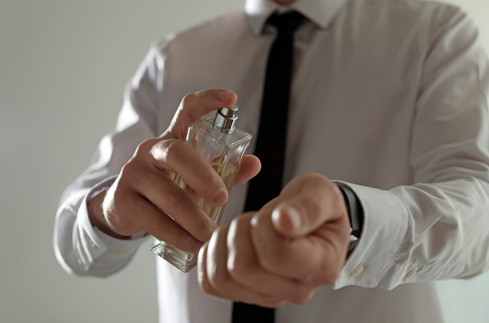 Parfumet më të mira për meshkuj: si ta gjeni aromën që ju përshtatet?