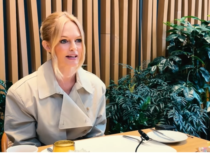 Nga “vajzë nerd” në yll Hollywood-i, historia e pabesueshme e Heather Graham