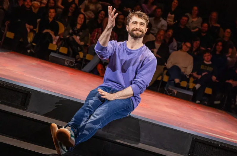 Daniel Radcliffe zbulon pse roli i ri në Broadway është ndryshe nga çdo gjë që ka bërë më parë