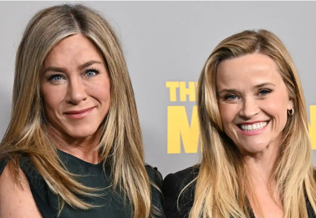Jennifer Aniston dhe Reese Witherspoon shkëlqejnë në promovimin e “The Morning Show”