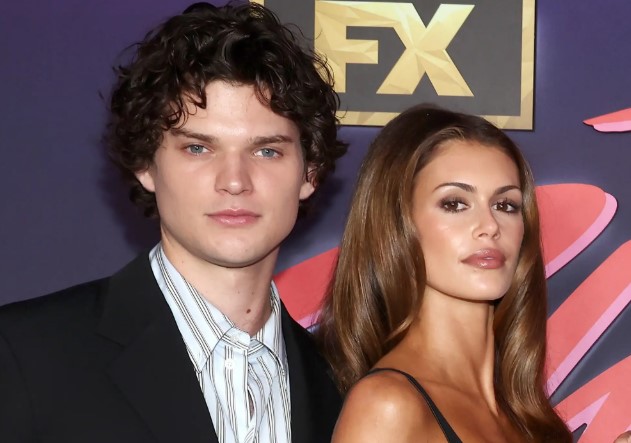 Kaia Gerber dhe Homer Gere në qendër të vëmendjes në promovimin e serialit “The Shards”