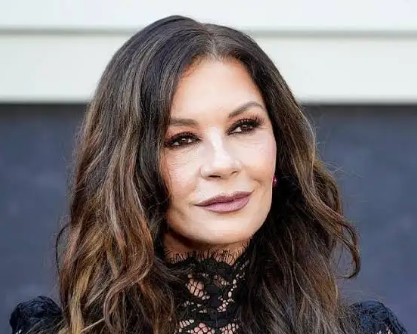 Catherine Zeta-Jones kundërshton etiketën “nepo baby”
