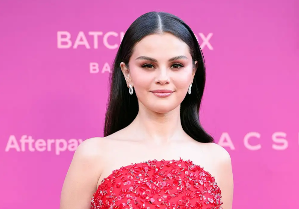 Selena Gomez në mbështetje të shëndetit mendor të të rinjve